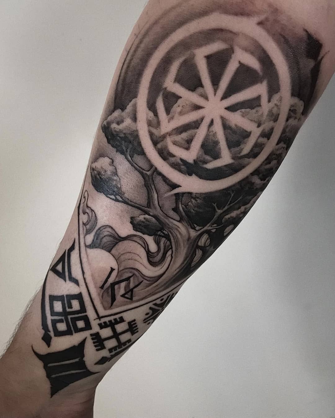 Tatuaje por Cristian Thian De La Peña — Santa Tinta